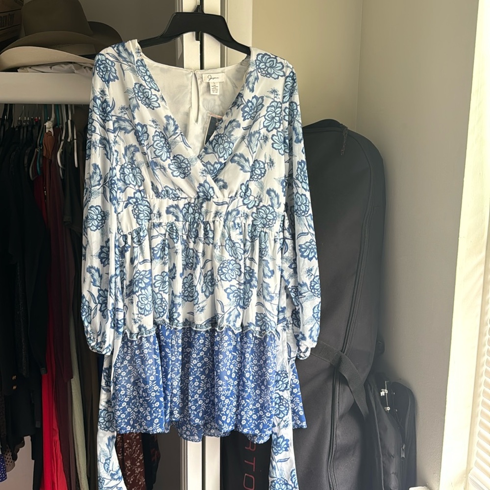 Blue dress